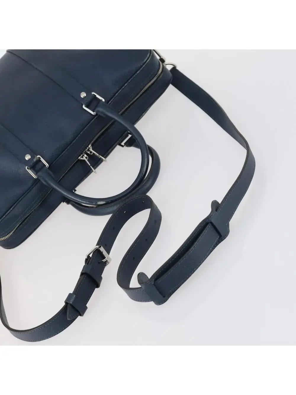 Louis Vuitton Taiga Porte Documents #344478L73B
